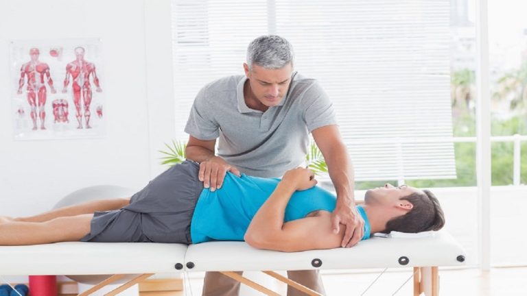 Why Physiotherapy in Sherwood Park is Important for Skiing Injuries