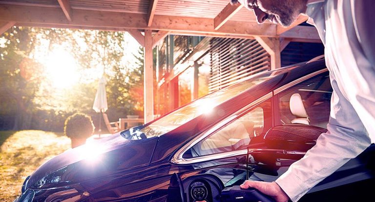 Advantages of Having an EV Charger  for your Home