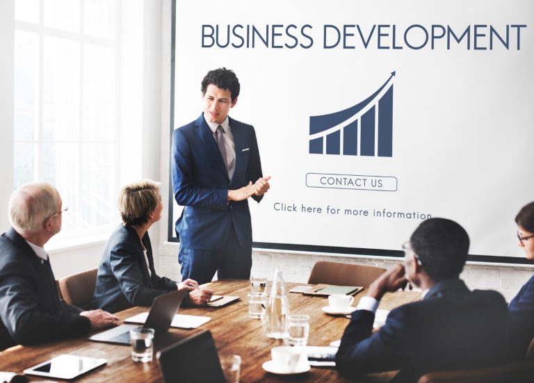 3 Reasons to Hire a Chicago social media Agency