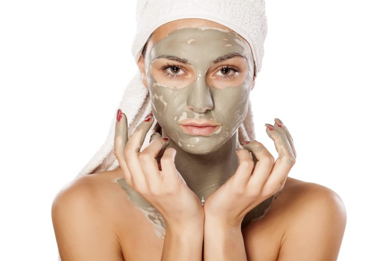 PINK CLAY BENEFITS FOR SKIN