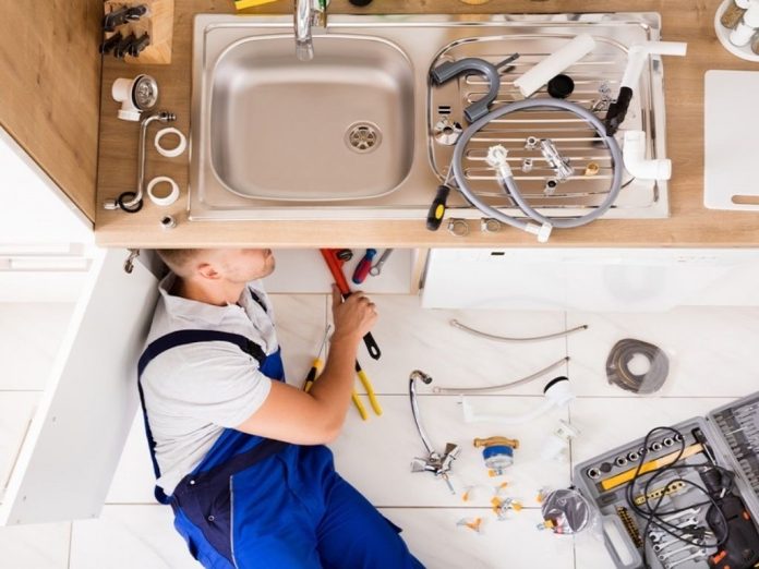 What is the Difference Between Residential and Commercial Plumbing?