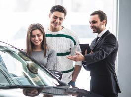 Buying vs Renting: A Luxury Car in Dubai