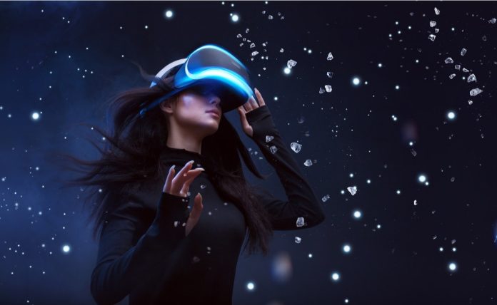 metaverse earn money