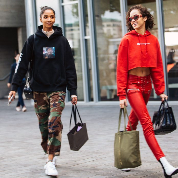 How does Limited time Dress substitute an Advancement Technique?