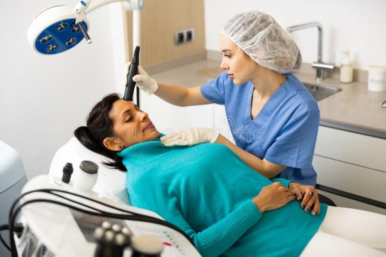 <strong>Non Surgical Liposuction Surgery</strong>