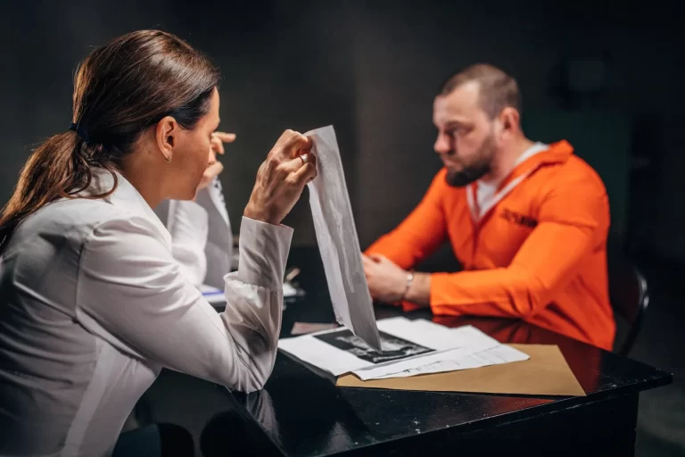 3 Risks of Not Securing a Bail Bond After Arrest