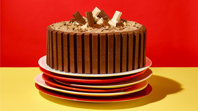 Kitkat Cakes