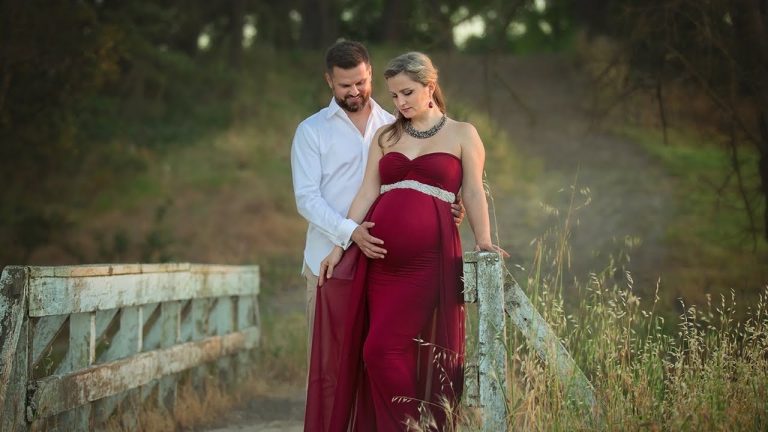 What You Need To Know About Maternity Photography