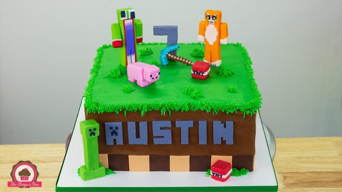 Minecraft Birthday Cake