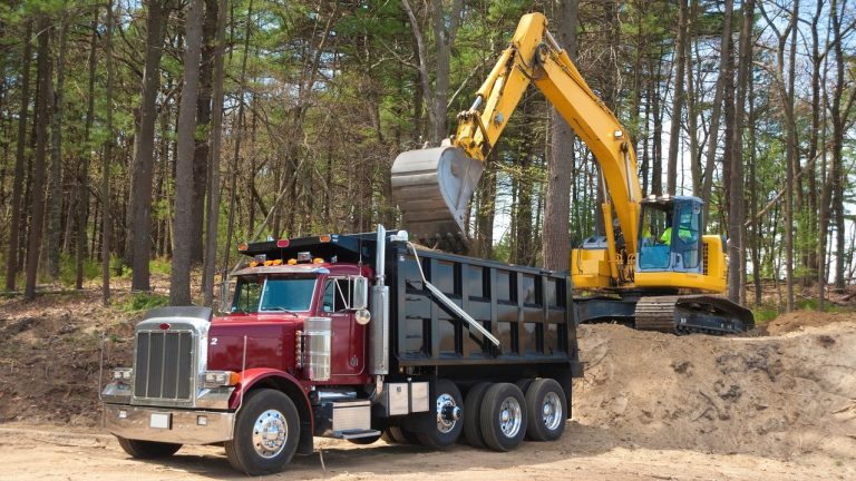 <strong>The Truth About Dump Trucks</strong>