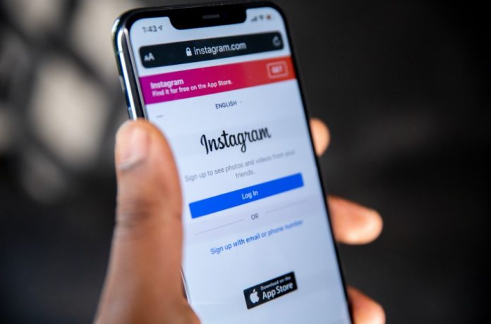 Benefits of Buying Followers on Instagram UK
