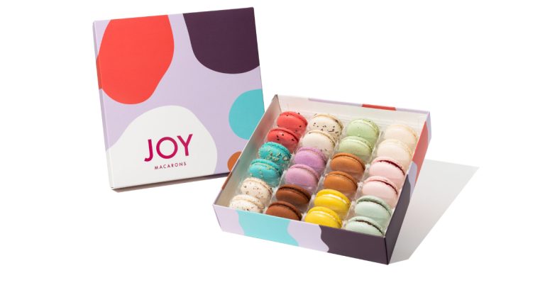 Custom Macaron Boxes