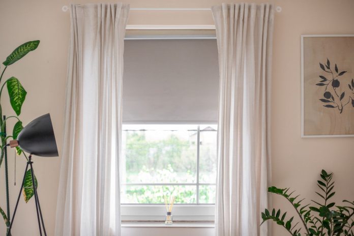 How Do You Clean Curtains That Cannot Be Washed In Castle Hill?