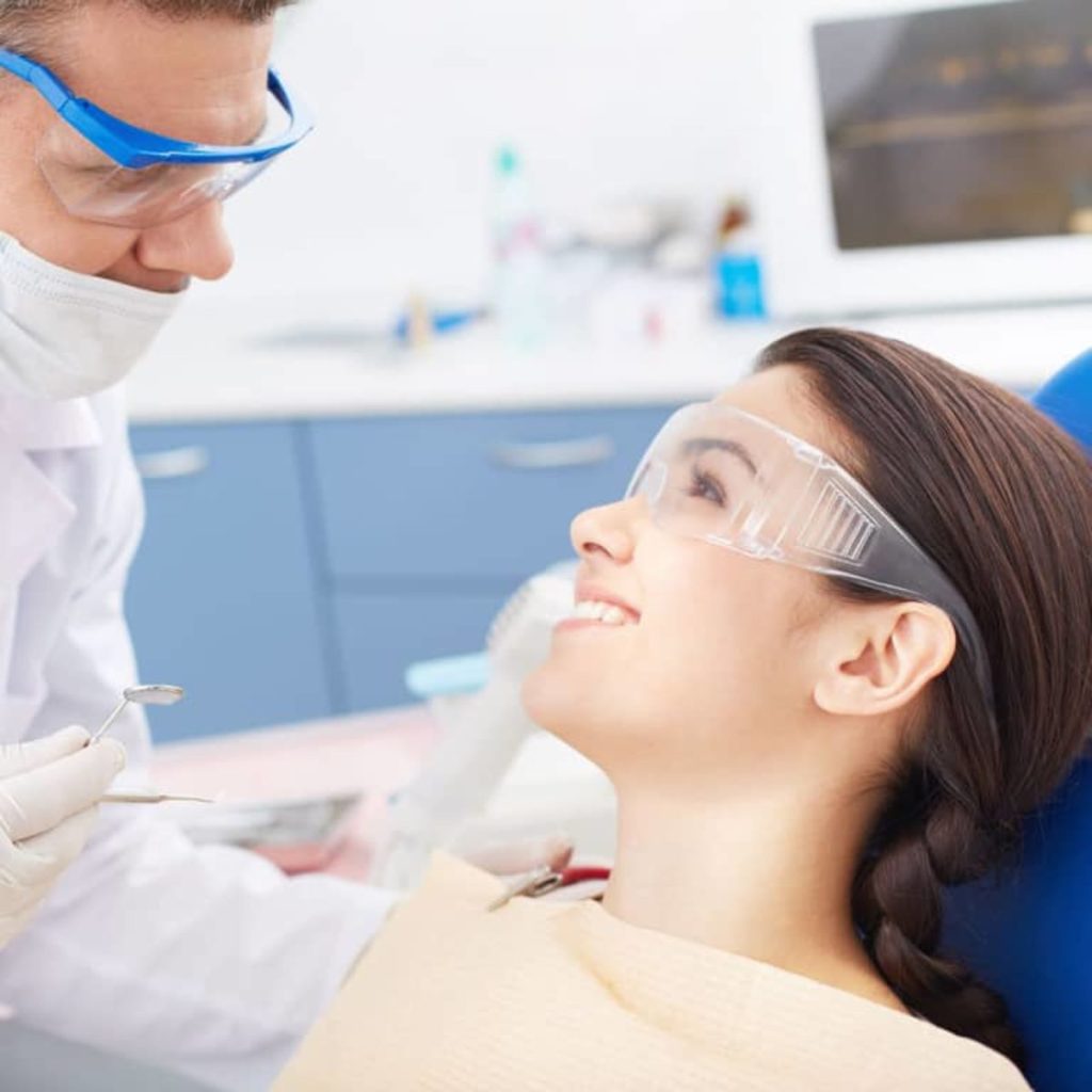 dental implant Liverpool