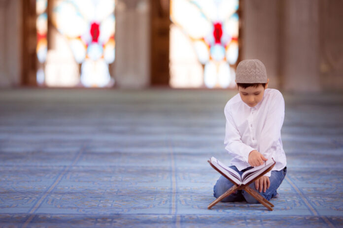 What Makes the Quran Hour the Best Choice for Quran Education in UK