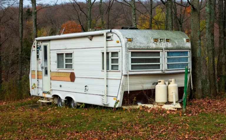A Grandfather’s Gift That Became a Burden: When an RV Holds You Back