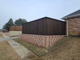 Commercial fence Dallas TX
