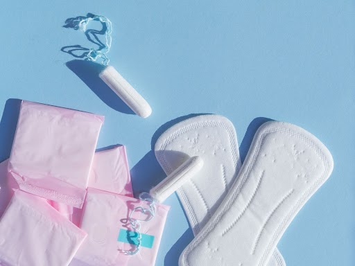 How to Manage Periods Comfortably with Natural Menstrual Products