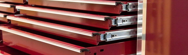 Load Capacity and Stability Features of a Metal Drawer System