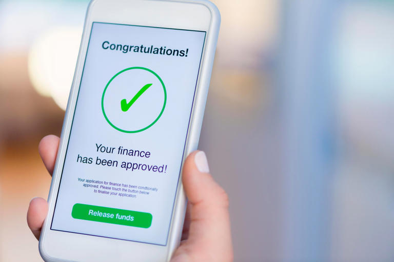 Need Cash Now? Discover How Instant Loans Can Help